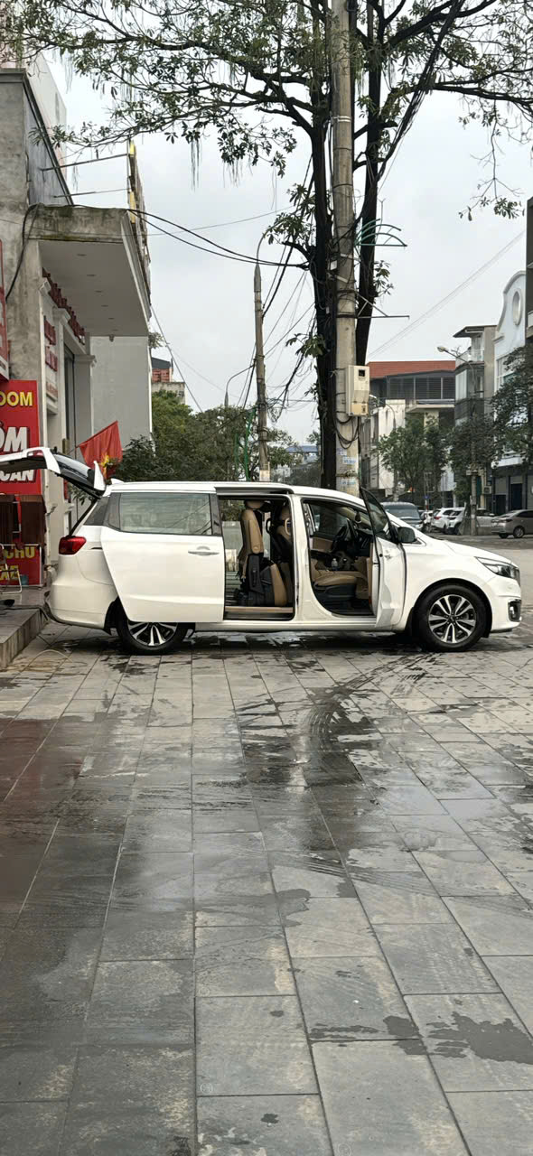 Thuê xe hợp đồng du lịch 16 chỗ từ Thái Nguyên đi tour lễ hội